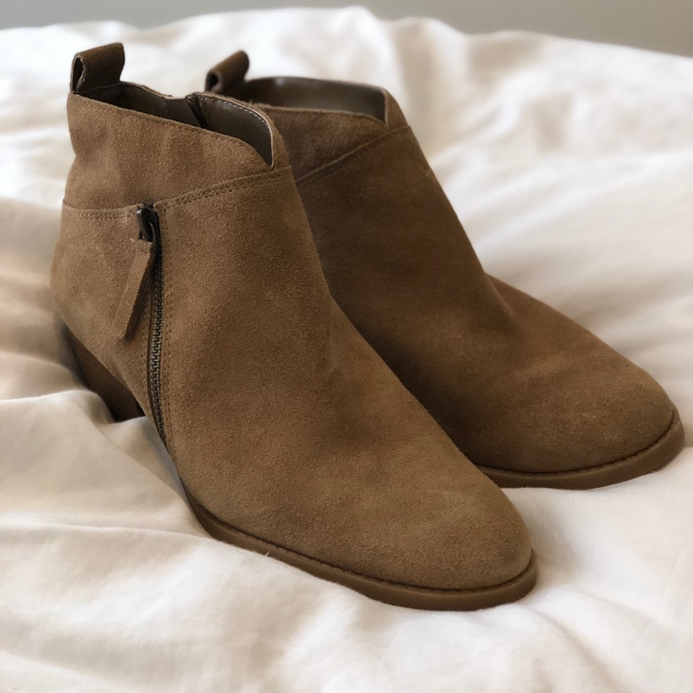Nine West Tan Suede Ankle Boots